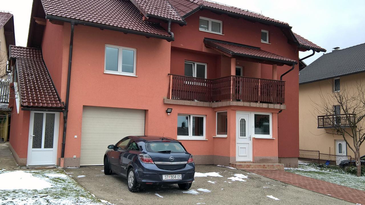 Apartman Vesna Lägenhet Kupres  Exteriör bild